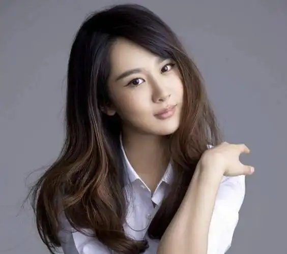 中国最美的6位90后女明星,第一名有资格做你的女神吗_新浪看点