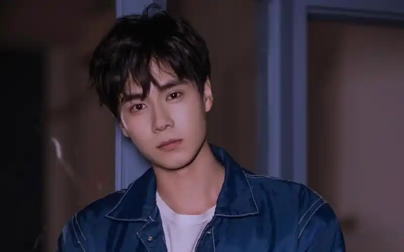 胡一天情人节帅气写真高清壁纸,大陆明星,情人节,帅气,帅哥明星,大陆