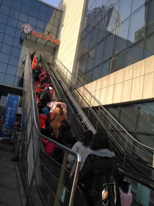 圣诞节——星期八小镇之旅