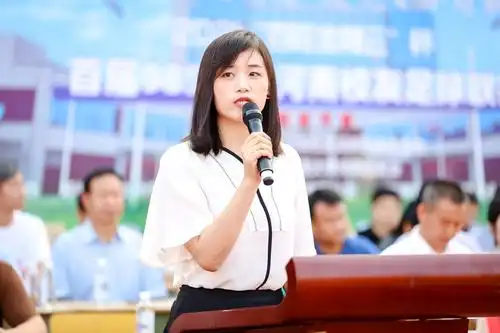 首届985高校河南校友足球联赛盛大开幕