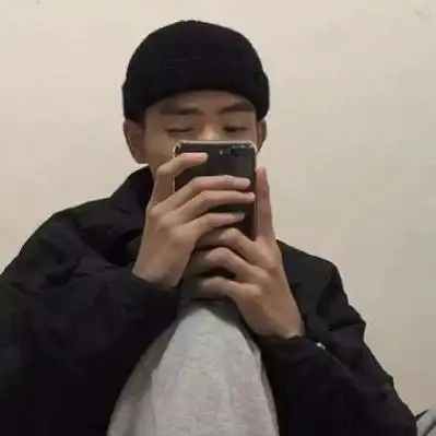 平头照片男生头像闭口不言只是因为没话说