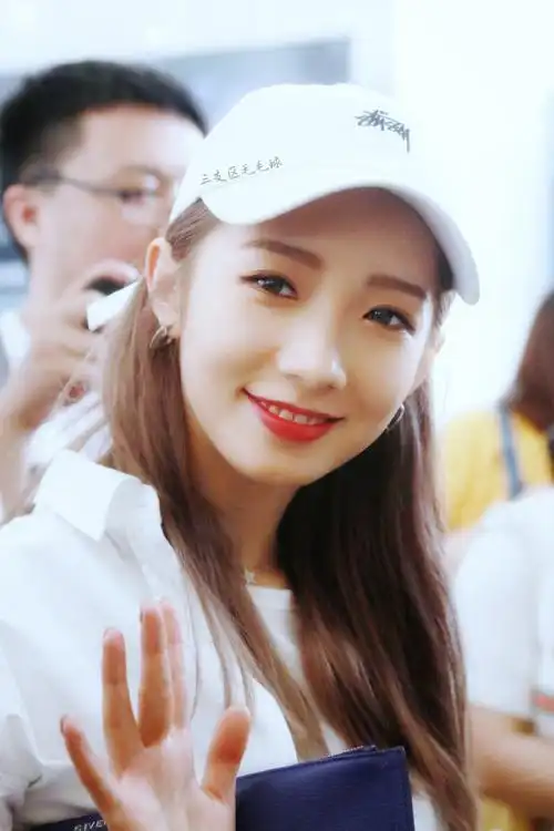 创造101-宇宙少女孟美岐