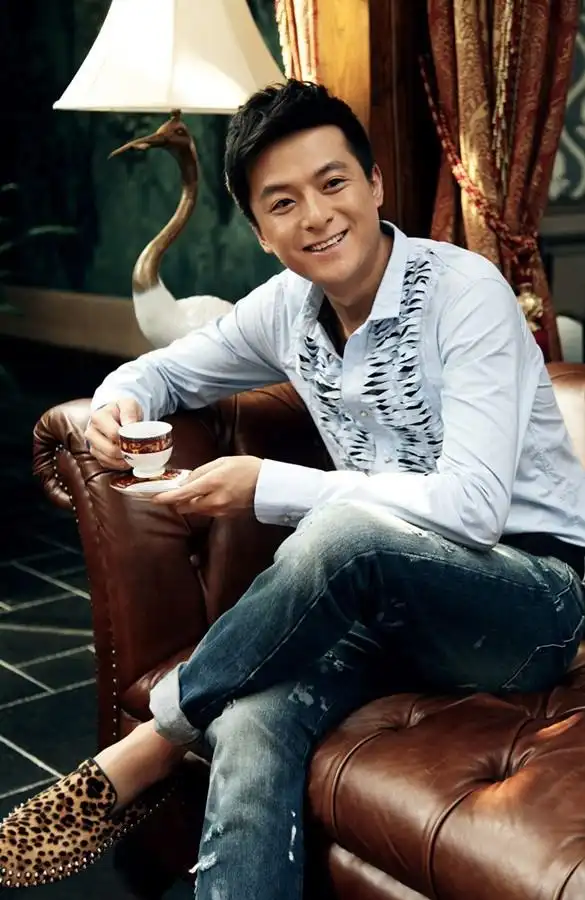 朱雨辰秋日写真(图)