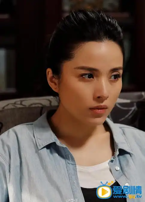 李佳个人资料简介_李佳图片写真_生活照_家庭背景-明星库