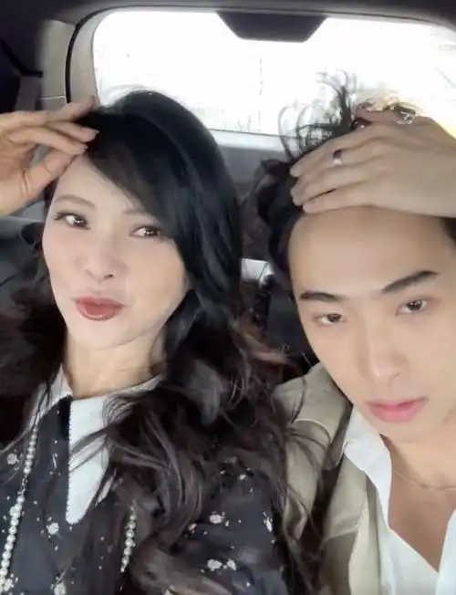 庾澄庆伊能静同日抵达美国,参加儿子毕业典礼,或将迎来世纪同框|秦昊