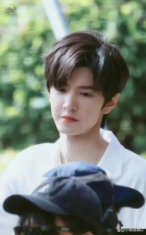 内娱初恋脸明星,赵丽颖王一博杨紫杨洋谭松韵,总有你喜欢的一款