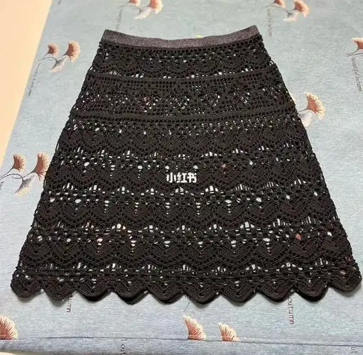 钩织蕾丝半裙