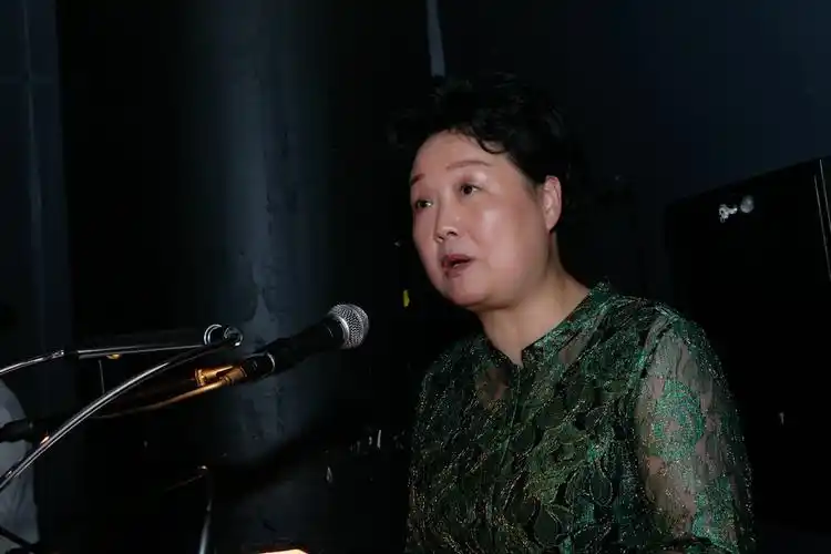 中国驻丹麦大使邓英出席丹麦哥本哈根"中国电影节"开幕式