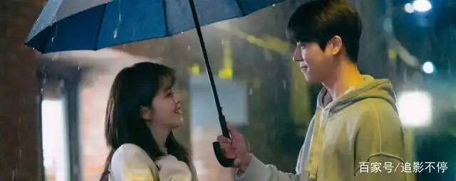 《无法抗拒的他》中,雪雅是男主的前女友.