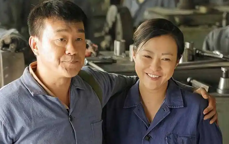 看看妻子是谁就知道了_李海洋_爱情_演艺圈