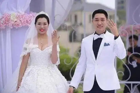 盘点四位国乒女王王楠老公最有商业头脑邓亚萍老公最英俊