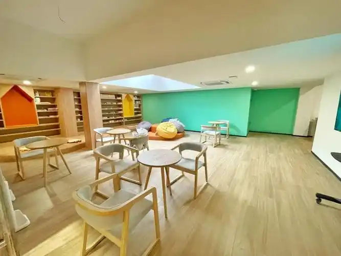 废弃仓库变身会客厅相约重阳徐汇这家邻里汇全新亮相