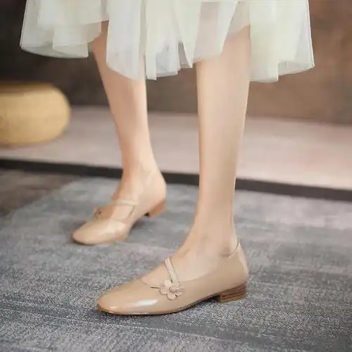 hkqr品牌高端品牌女鞋新款中青年女士气质文艺淑女休闲方头浅口低跟单