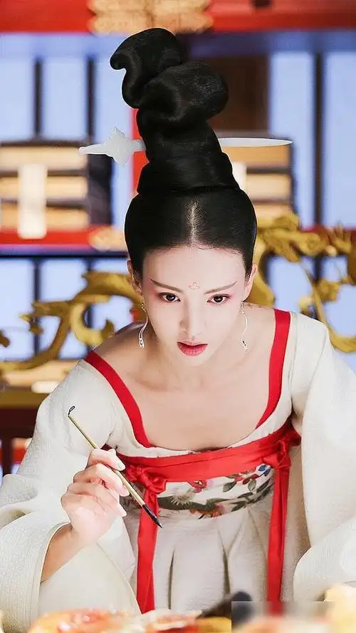 金晨饰演的八大古装角色虞姬妖娆步萌逗比赤练美到我了