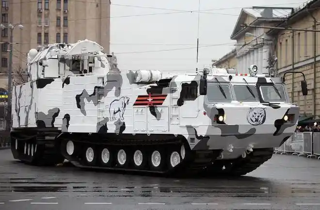 全球第一种极地导弹战车:同样的车火力是红旗17两倍_网易订阅