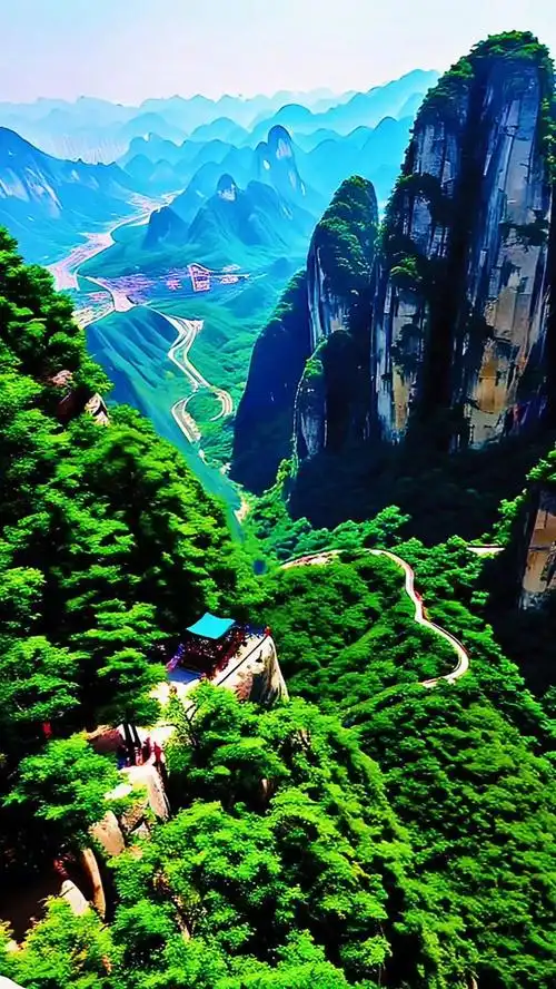 大山里的风景就是这个美,一起享受大自然的美景和清新气息