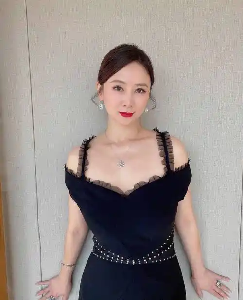 越老越有气质的5位女明星,身材,颜值在线,你更喜欢哪一位?