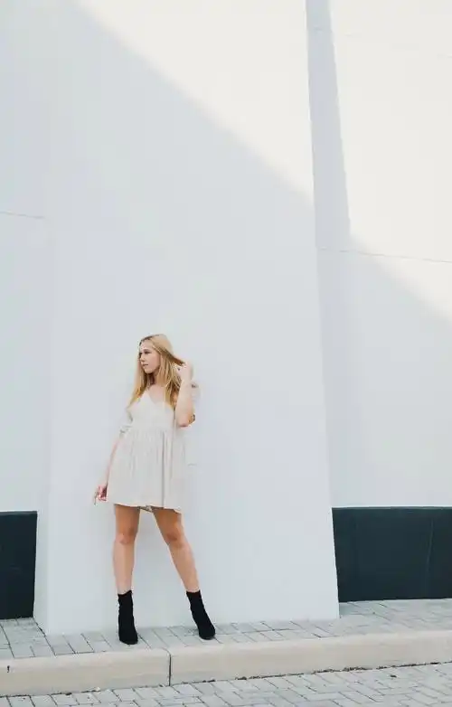 全身照标志logo图片_全身照素材_全身照logo免费下载 - logo设计网