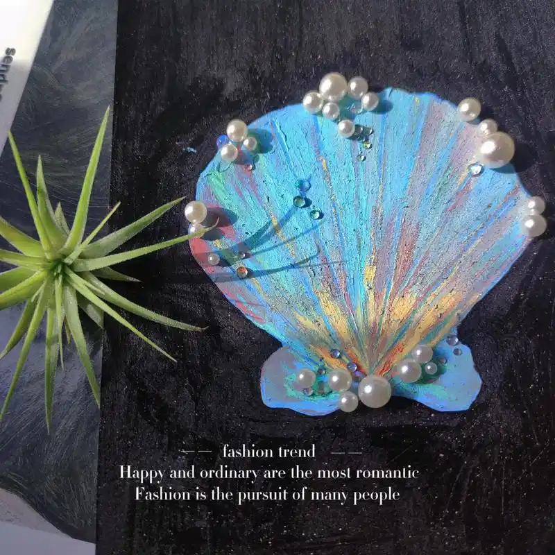 维纳斯应该就是站在这个沾满珍珠般泡沫的贝壳上诞 - 抖音