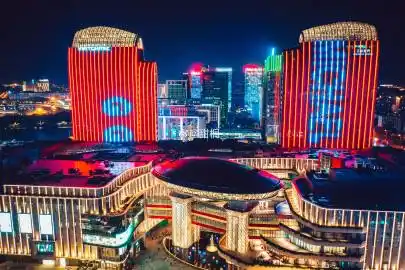 甜桐_ 小甜心们一定来支持下 关注博主和@扬州五彩世界生活广场 卷花