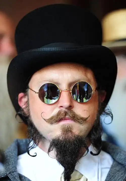 【转载】美国胡须锦标赛(照片)