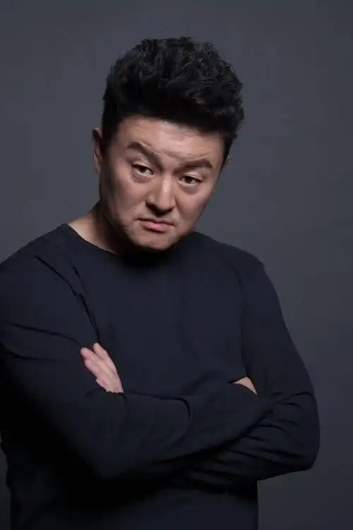 演员张磊成热播剧金牌面孔深爱表演角色多变