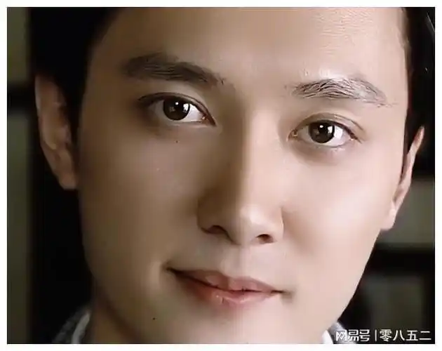 倪妮赵丽颖接连"沦陷",事实证明冯绍峰才是真正的"人间清醒"