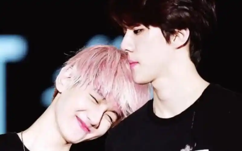 他可是哥哥啊! 边伯贤吴世勋.