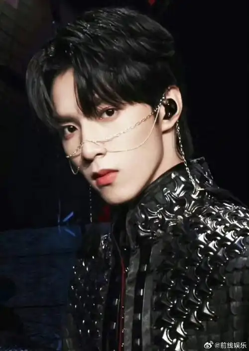 刘耀文6年前vs6年后