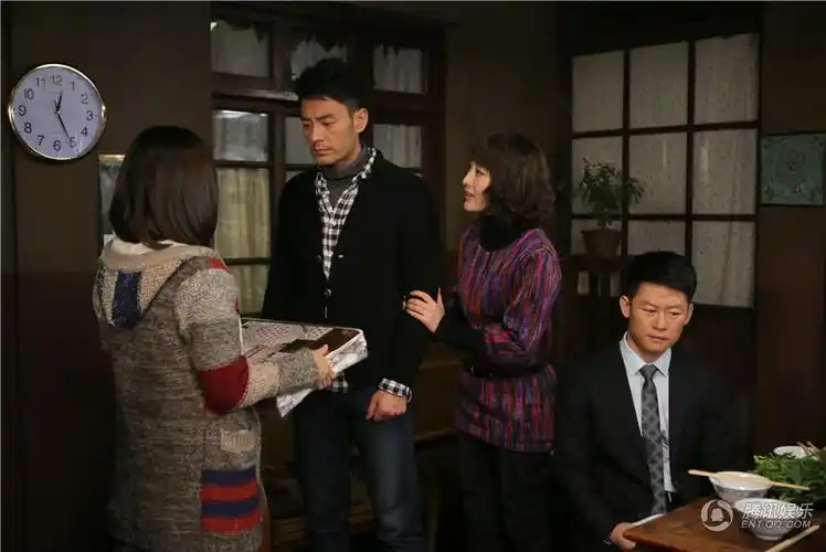 《团圆饭》将播 李健马苏"昔日恋人"成叔嫂