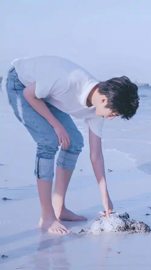 [王俊凯眼中的世界]我的小小观后感