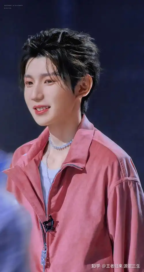 有没有特好看的王源的神图,在线求? - 知乎