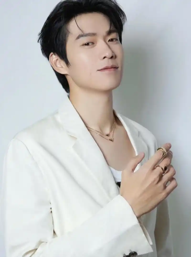 魏大勋# #乐享周末分享吧