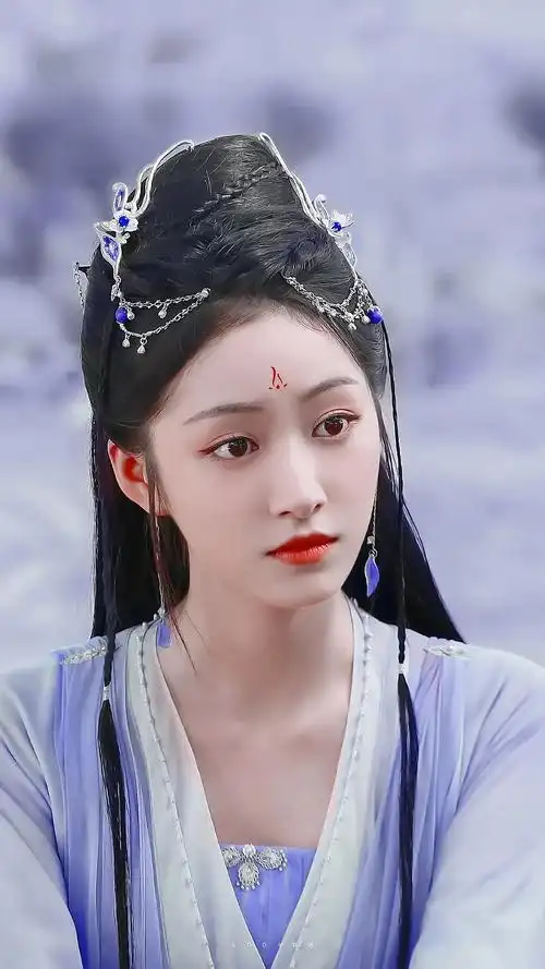 这美女古装很好看