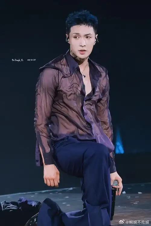 张艺兴因为角色剪了寸头造型,回春了?