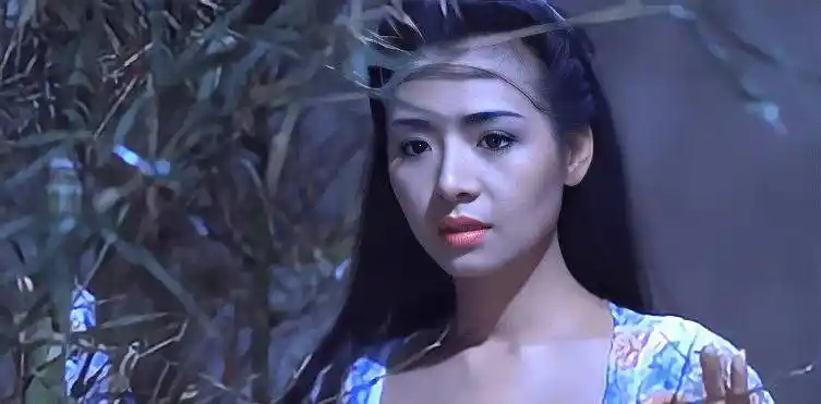 完爆利智,花两百万为身体上保险,称拿下星爷只需一天_时尚_香港_电影