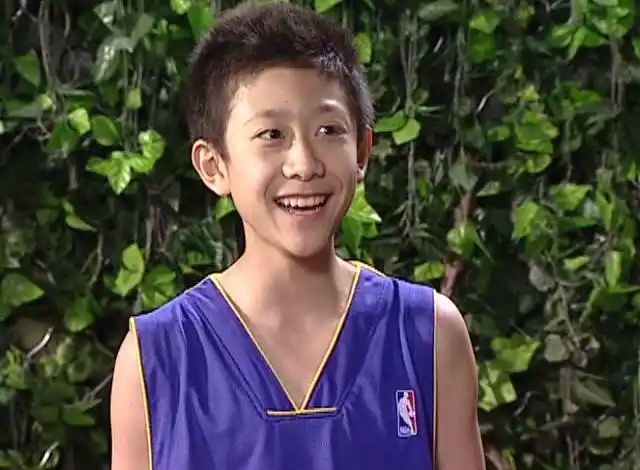 家有儿女这段一波三折,刘星整个人都不好了,一会儿愁一会儿笑