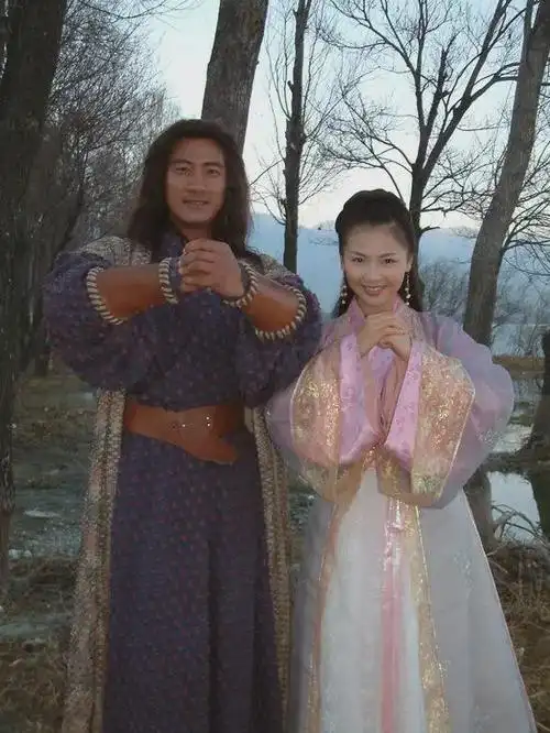 刘涛《天龙八部》有水戏,天气冷不敢下河,胡军鼓励的方式很直接