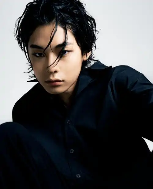 长发男不娘_发型_中国_人类