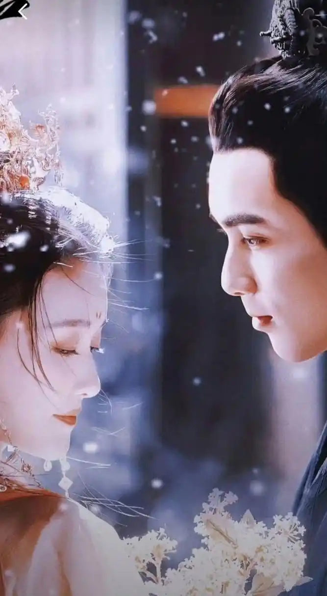 这怎么磕啊 一直在等吴磊和蒋依依的剧 我心中的初恋cp 最近看了几段