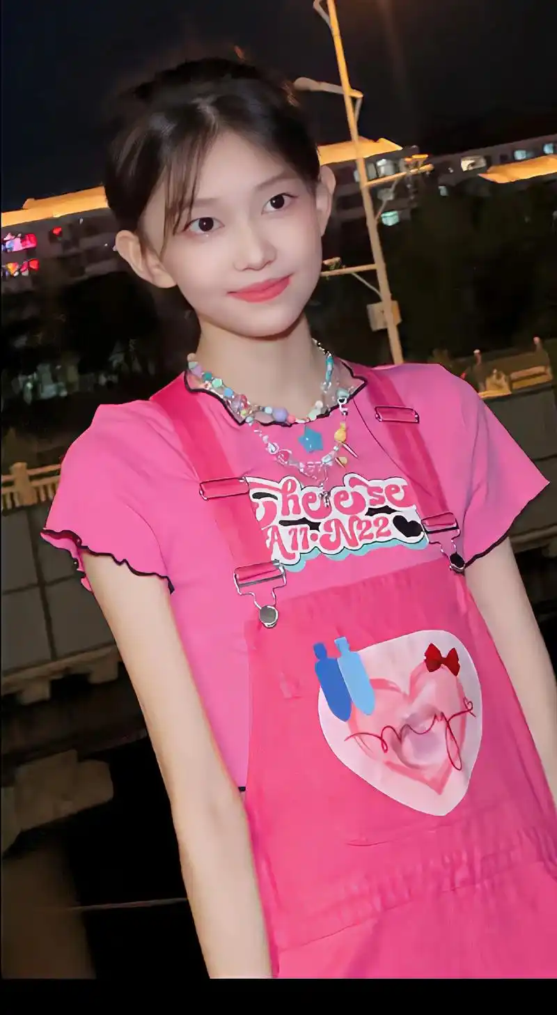 宋小睿高清美图#宋小睿 #宋晟睿#宋小睿向前冲 #宋小睿追梦 - 抖音