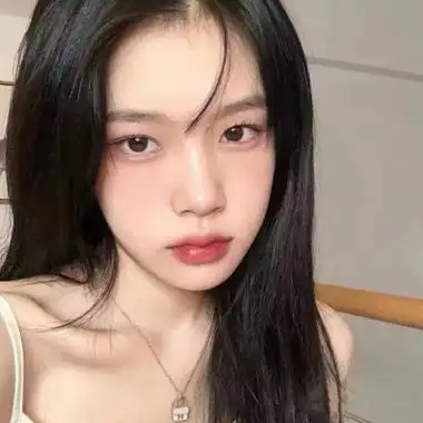 头像女生2021最火正脸真人图片