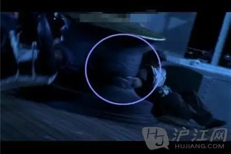 97版《泰坦尼克号》十大穿帮镜头(组图)