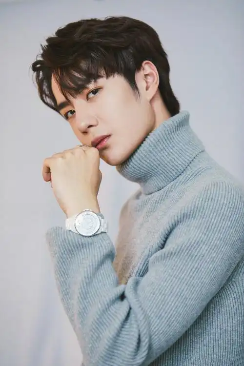 正能量艺人王一博2736x1824分辨率下载,正能量艺人王一博,高清图片