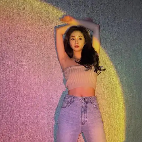 枫述周洁琼同款性感针织裹胸修身露背内搭外穿短款高腰露脐抹胸上衣女