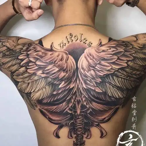 翅膀耗时30小时_纹身吧社区 - 纹身大咖