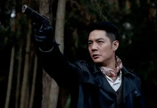 《卧底》火热播出 傅程鹏上演"谍中谍"_网易娱乐