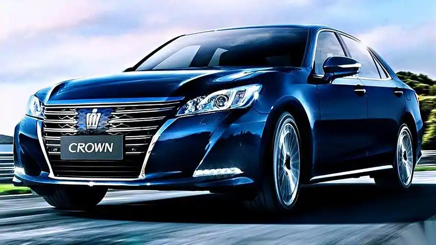 21款丰田皇冠"归来"奥迪a6都靠边站!比宝马5系还漂亮,仅25万