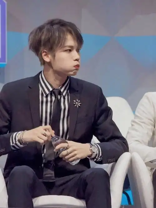 今天开始三刷原爱了～#林彦俊  #向全世界安利林彦俊  #嘟嘴橘