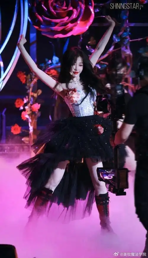 在超话虞书欣虞书欣舞蹈欣赏容中